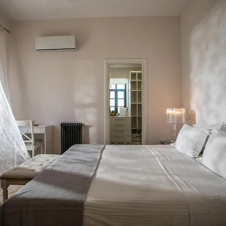 Lou Villa Rhodes City